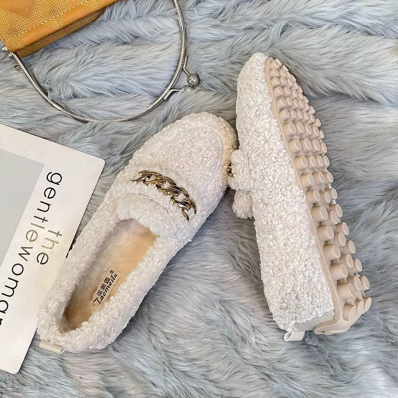 Liva | Loafers met ketting