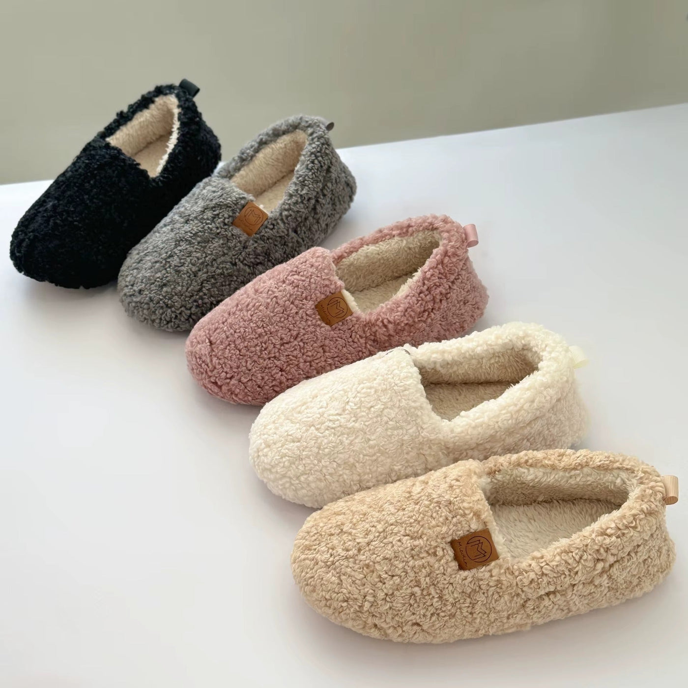 Lunessa | Fluffy loafers