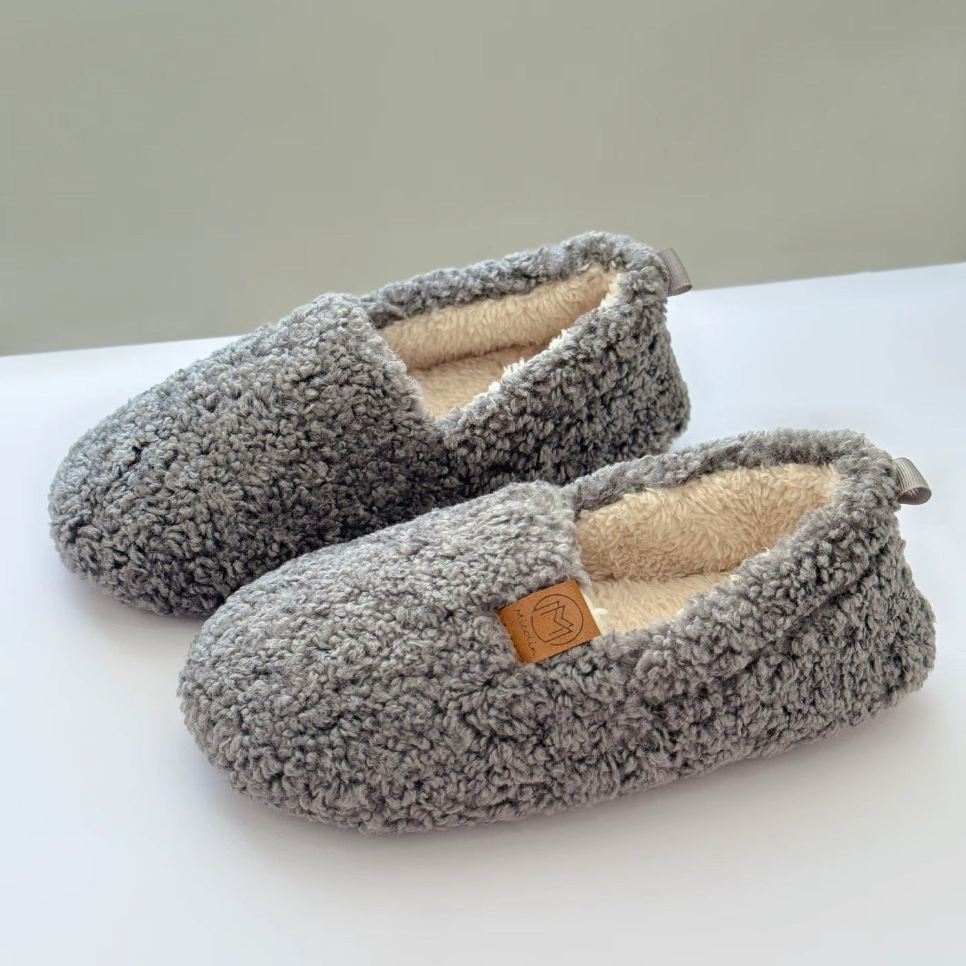 Lunessa | Fluffy loafers