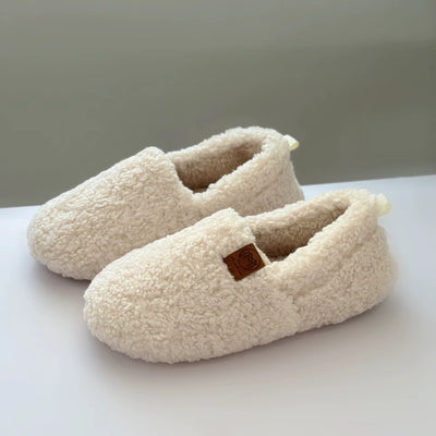 Lunessa | Fluffy loafers